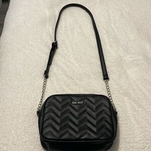 Black Nine West shoulder/crossbody purse